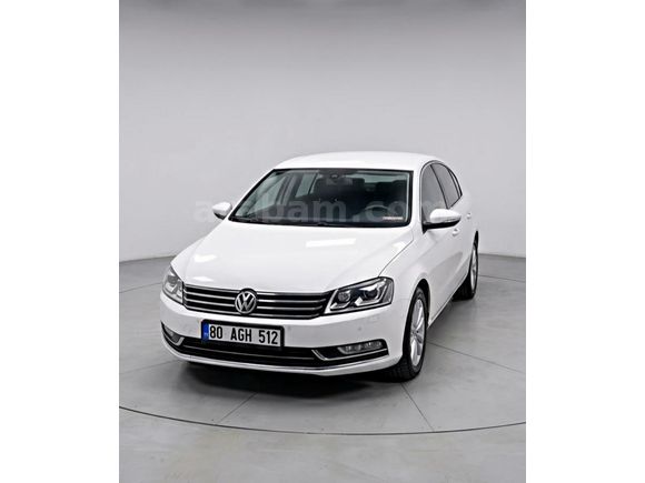 Sahibinden Volkswagen Passat 1.4 TSi Highline 2011 Model  190.000 km Beyaz