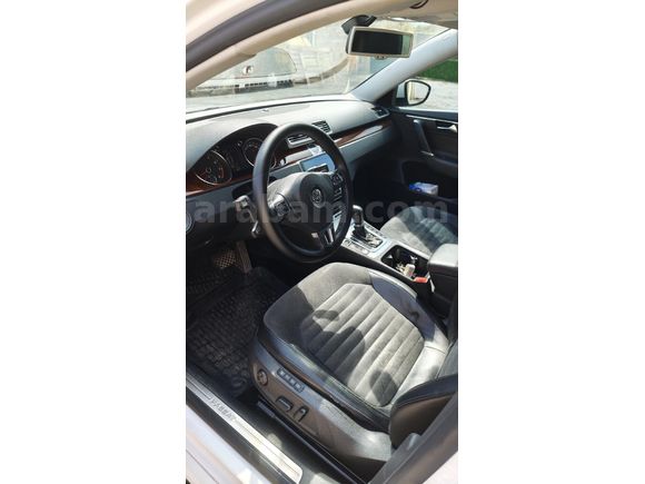 Sahibinden Volkswagen Passat 1.4 TSi Highline 2011 Model  190.000 km Beyaz