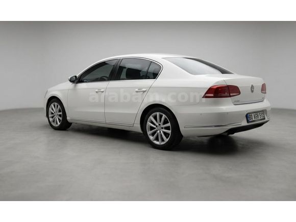 Sahibinden Volkswagen Passat 1.4 TSi Highline 2011 Model  190.000 km Beyaz
