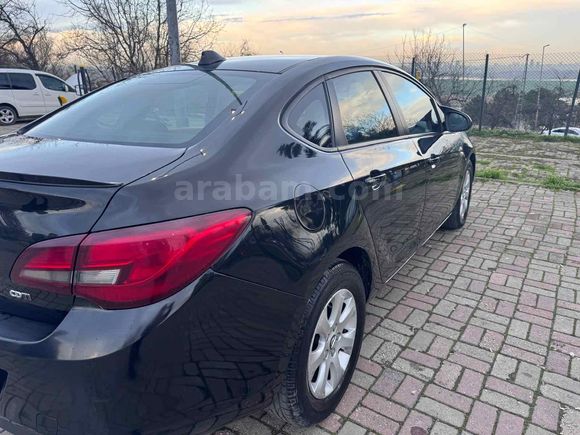Sahibinden Opel Astra 1.6 CDTI Design 2017 Model  242.000 km Siyah