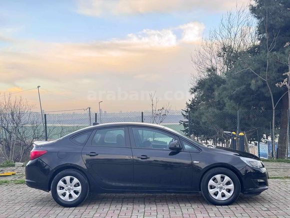 Sahibinden Opel Astra 1.6 CDTI Design 2017 Model  242.000 km Siyah