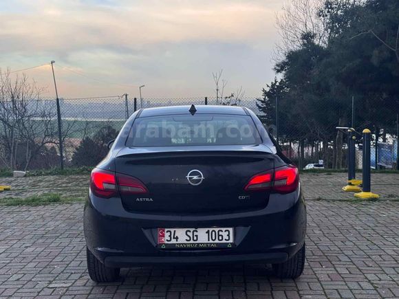 Sahibinden Opel Astra 1.6 CDTI Design 2017 Model  242.000 km Siyah