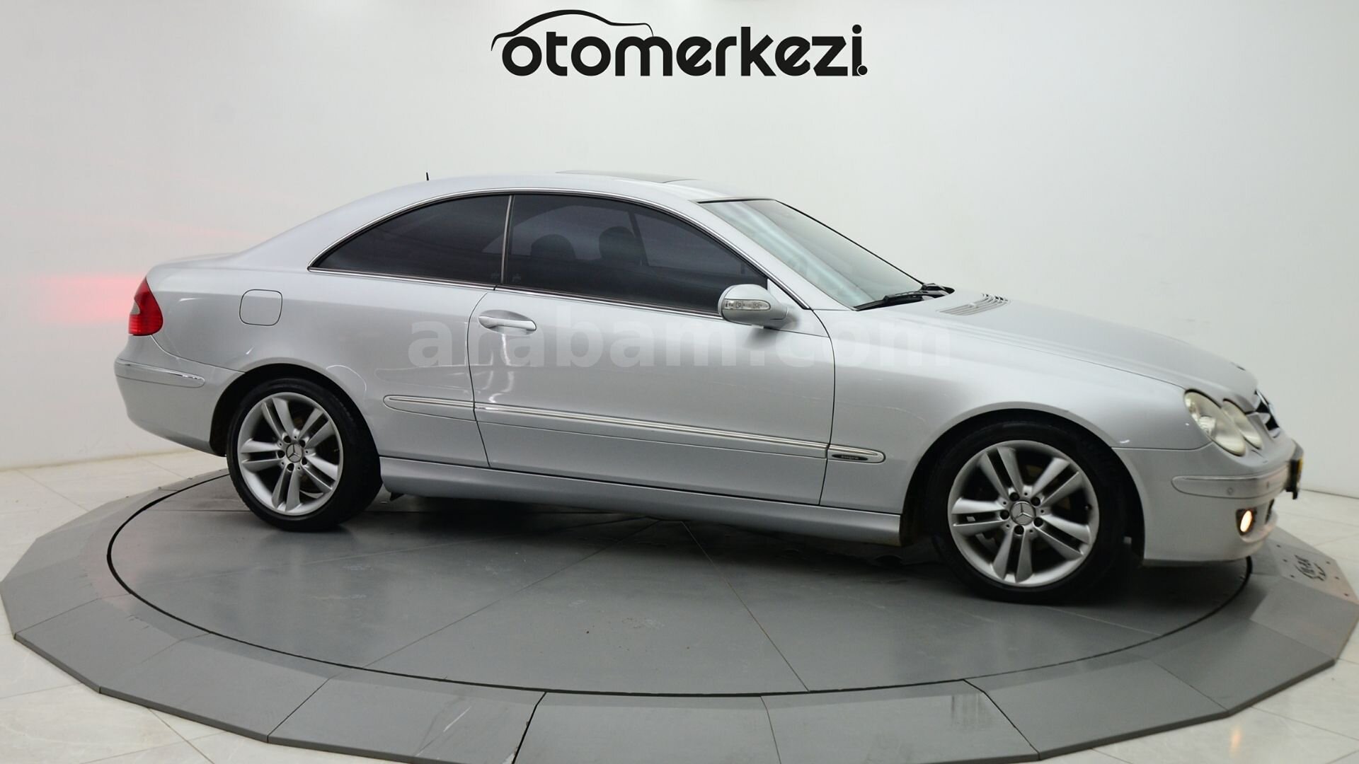 Galeriden Mercedes - Benz CLK 200 Kompressor Avantgarde 2006 Model Kırşehir 420.500 km Gri (Gümüş) 3