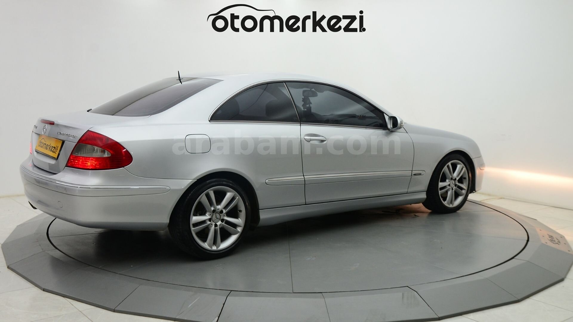 Galeriden Mercedes - Benz CLK 200 Kompressor Avantgarde 2006 Model Kırşehir 420.500 km Gri (Gümüş) 5
