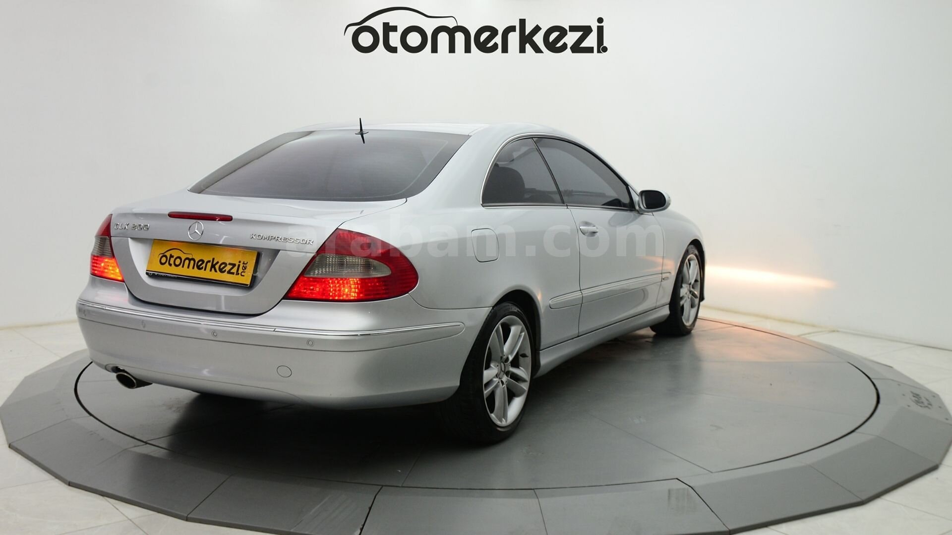 Galeriden Mercedes - Benz CLK 200 Kompressor Avantgarde 2006 Model Kırşehir 420.500 km Gri (Gümüş) 6
