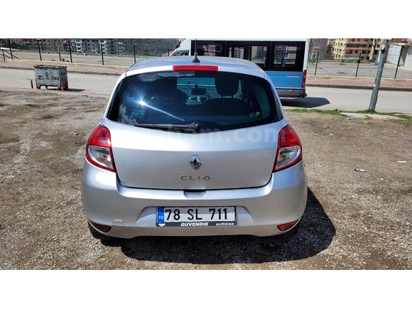 Sahibinden Renault Clio 1.2 Extreme Tom Tom Navigasyonlu
