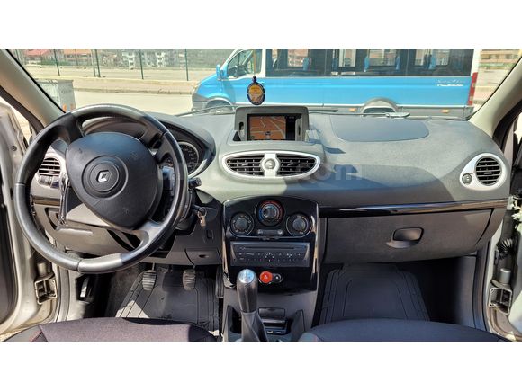 Sahibinden Renault Clio 1.2 Extreme Tom Tom Navigasyonlu
