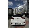 Sahibinden Hyundai i30 1.6 CRDi Elite 2013 Model  92.000 km Beyaz