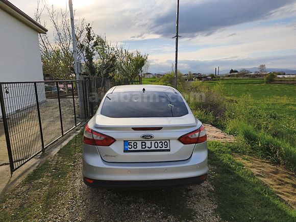Sahibinden Ford Focus 1.6 TDCi Titanium 2013 Model