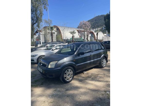 Değişensiz hasar kayıtsız Sahibinden Ford Fusion 1.6 2004 Model 