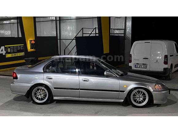 Sahibinden Honda Civic 1.4 i S 2000 Model 