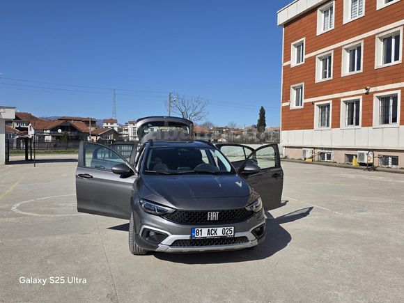 ÖĞRETMENDEN Gısgıcırr Fiat Egea Cross 1.6 Multijet Urban 2024 Model