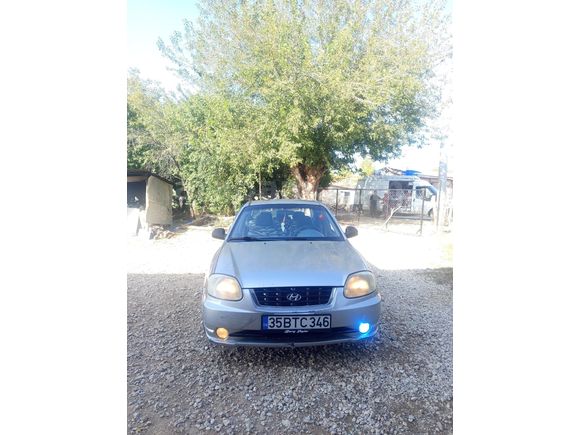 Sahibinden Hyundai Accent 1.5 Admire 2004 Model  305.000 km Gri