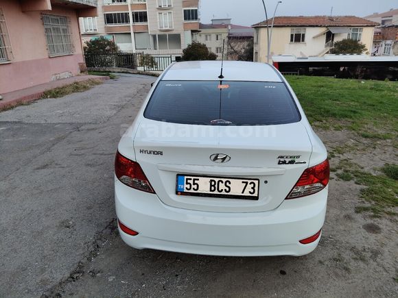 Sahibinden Hyundai Accent Blue 1.6 CRDI Mode Plus 2012 Model