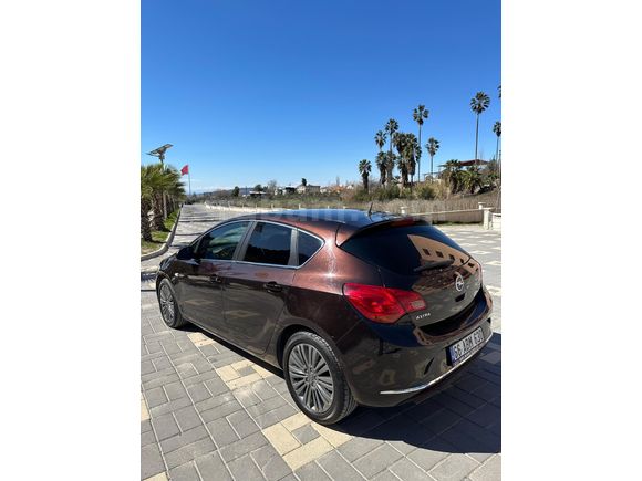 Sahibinden Opel Astra 1.4 T Enjoy Active 2014 Model  215.000 km Kahverengi