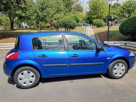 Sahibinden Renault Megane 1.6 Authentique 2004 Model