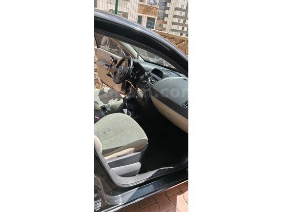Sahibinden Renault Megane 1.5 dCi Expression 2007 Model  300.000 km Siyah