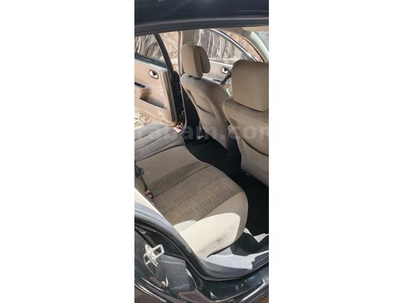 Sahibinden Renault Megane 1.5 dCi Expression 2007 Model  300.000 km Siyah