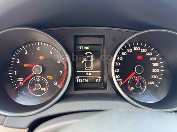 Sahibinden Volkswagen Golf 1.6 Trendline 2011 Model  198.000 km Füme