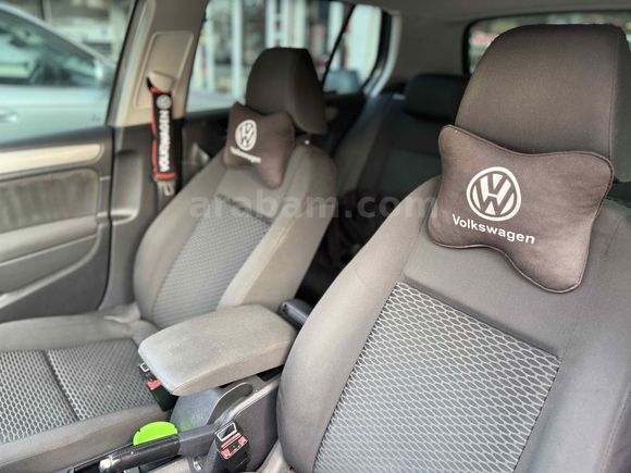 Sahibinden Volkswagen Golf 1.6 Trendline 2011 Model  198.000 km Füme