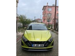 İlk sahibinden , hatasız, boyasız, kazasız, tramersiz Hyundai i20 1.0 T-GDI Elit 2025 çıkışlı