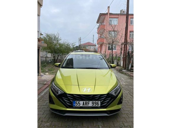 İlk sahibinden , hatasız, boyasız, kazasız, tramersiz Hyundai i20 1.0 T-GDI Elit 2025 çıkışlı