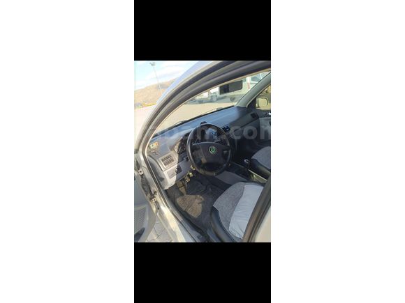 2001 Skoda Fabia