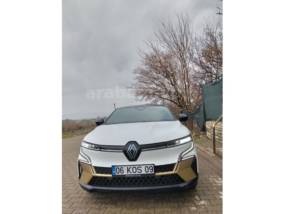 Sahibinden Renault Megane E-Tech Iconic 2024 Model
