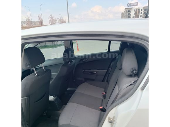 Sahibinden 2012 Opel Astra – Temiz, Bakımlı ve Dolu Donanım