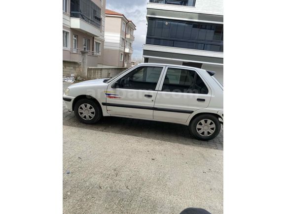 Sahibinden Peugeot 106 XR 1997 Model 