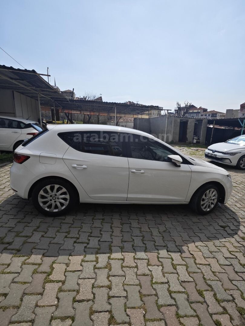 SAHİBİNDEN DEGİSENSİZ TÜM BAKİMLARİ YAPİLMİS LED PAKET OTOMATİK TERTEMİZ LEON 4