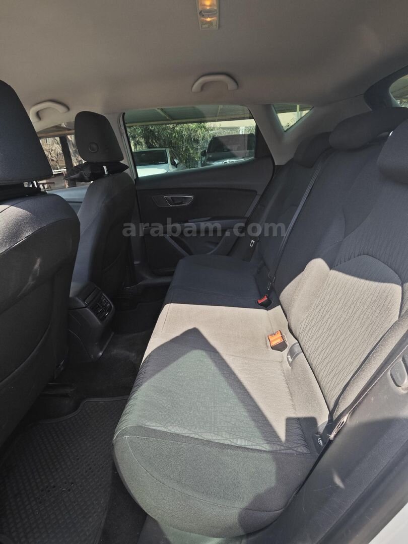 SAHİBİNDEN DEGİSENSİZ TÜM BAKİMLARİ YAPİLMİS LED PAKET OTOMATİK TERTEMİZ LEON 7