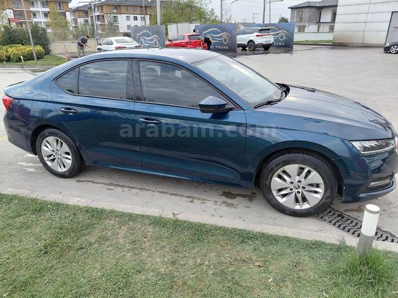 Öğretmenden Skoda Octavia 1.0 e-Tec Elite 2022 Model