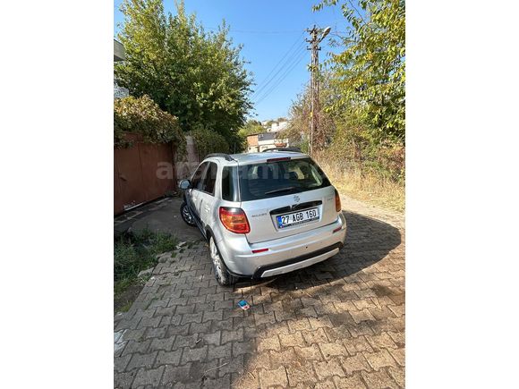 Sahibinden Suzuki SX4 GLX 2013 Model
