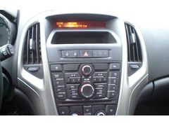 Opel Astra J CD 300 orjinal teyp