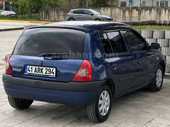 Sahibinden Renault Clio 1.4 RT 2000 Model 