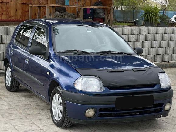 Sahibinden Renault Clio 1.4 RT 2000 Model 