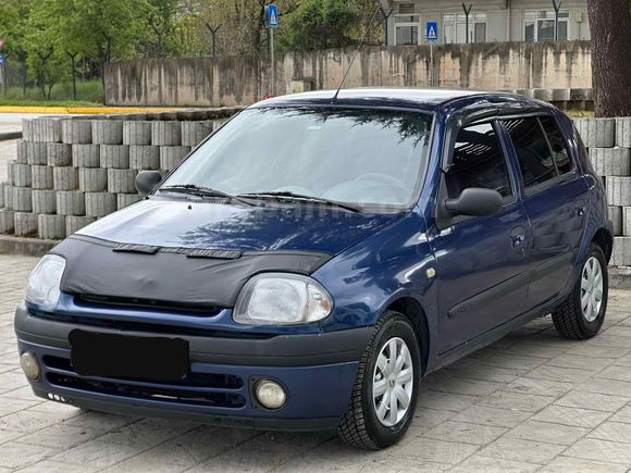 Sahibinden Renault Clio 1.4 RT 2000 Model 