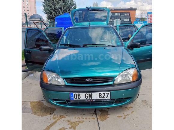 Sahibinden Ford Fiesta 1.25 Flair 2000 Model