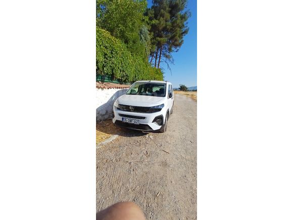 Sahibinden Peugeot Rifter 1.5 BlueHDI Allure 2025 Model