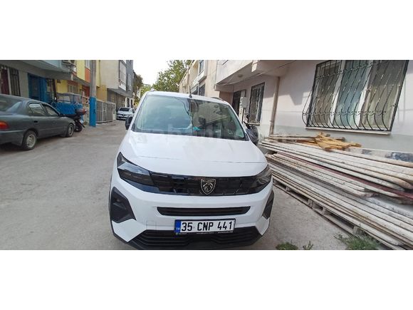 Sahibinden Peugeot Rifter 1.5 BlueHDI Allure 2025 Model