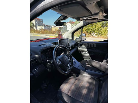 Sahibinden Opel Combo 1.5 CDTI Elegance 2023 Model 