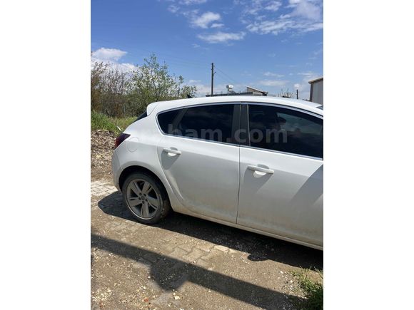 Sahibinden Opel Astra 1.3 CDTI Sport 2012 Model 