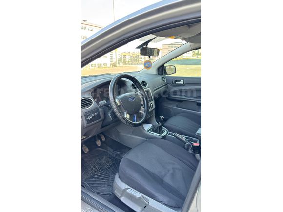 Sahibinden Ford Focus 1.6 TDCi Trend 2006 Model