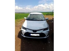 Sahibinden Toyota Corolla 1.8 Hybrid Dream 2020 Model  77.000 km Beyaz