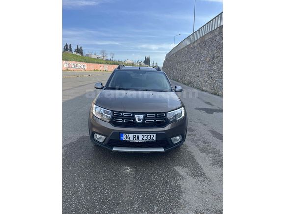 Sahibinden Dacia Sandero 0.9 TCe Stepway Easy-R 2017 Model 