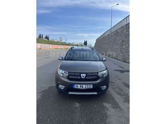 Sahibinden Dacia Sandero 0.9 TCe Stepway Easy-R 2017 Model 