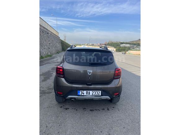 Sahibinden Dacia Sandero 0.9 TCe Stepway Easy-R 2017 Model 