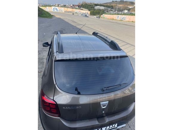 Sahibinden Dacia Sandero 0.9 TCe Stepway Easy-R 2017 Model 