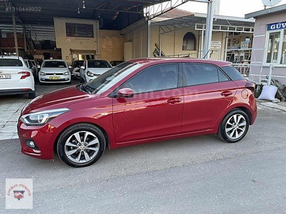 HATASIZ BOYASIZ 60 BİN KM DE OTOMATİK İ20